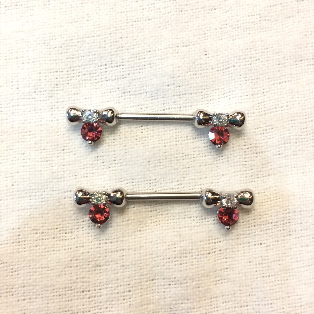 14 Gauge Bow Design Nipple Bars